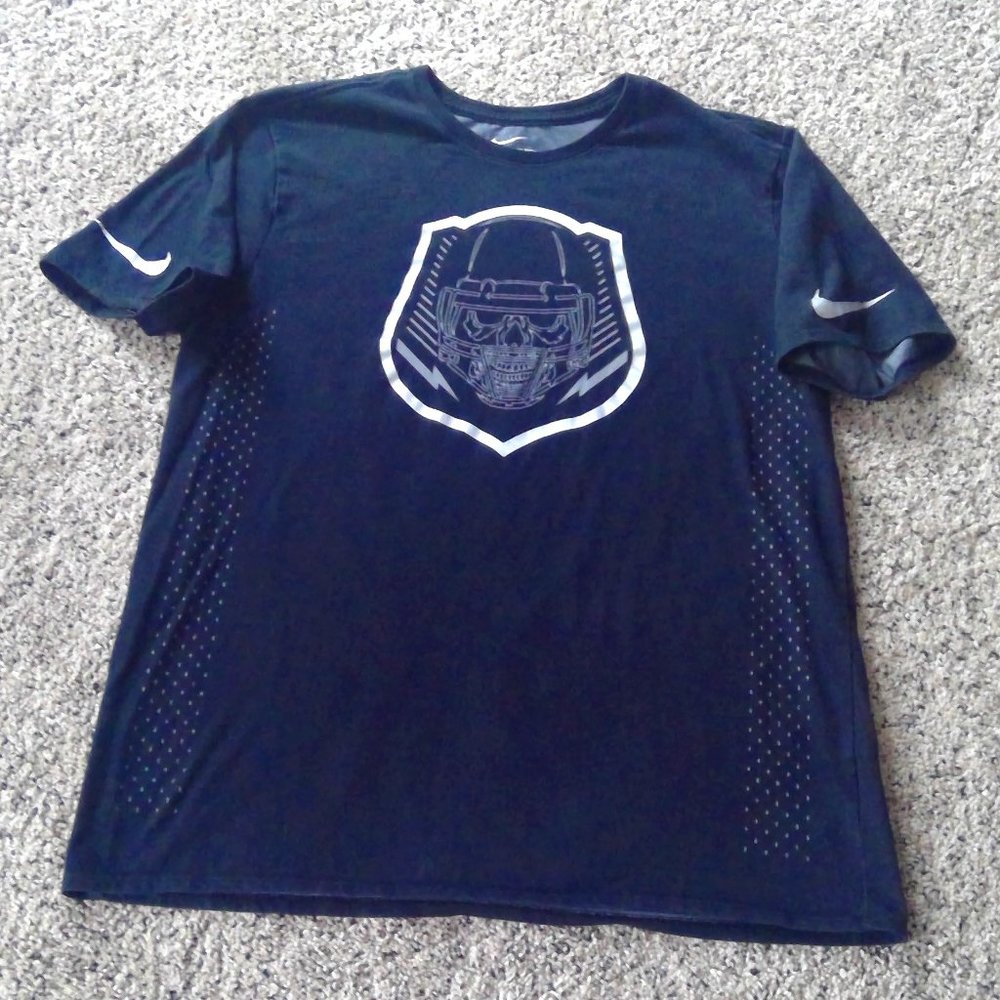 Nike Dri Fit Athletic Cut Shirt XL